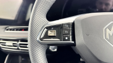 MG HS 1.5 T-GDI Trophy 5dr Petrol Hatchback